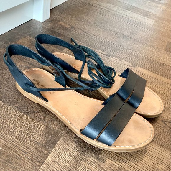 Madewell Boardwalk Ankle Tie Sandal in Black (lightly worn) - Picture 9 of 11